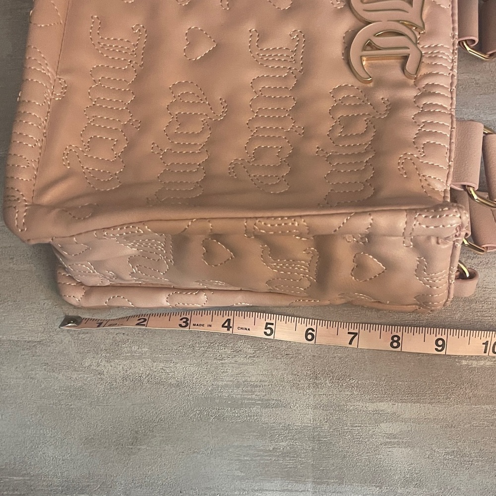 Juicy Couture Pastel Pink Signature league tote w/web strap and mini pouch - Picture 15 of 17